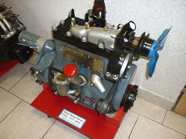 Škoda Popular Sport 1.5<br>(vyráběn 1937-1938)