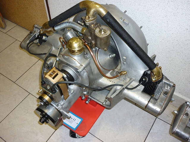 Tatra 12<br>(vyráběn 1927-1936)